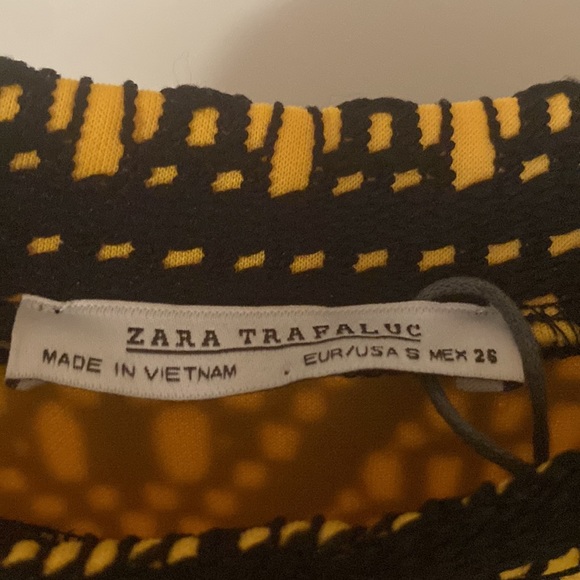 Zara Trafaluc Sweater/size S. - Picture 2 of 4